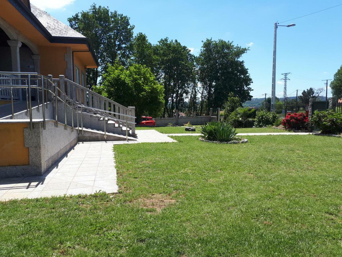 Pension Vilanova Sigueiro Luaran gambar